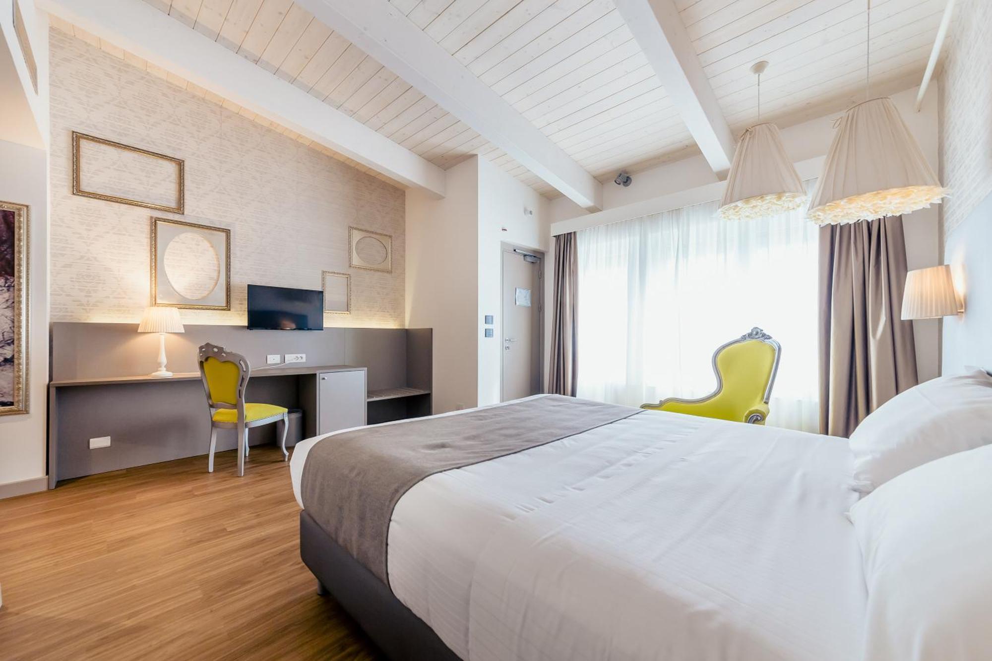 Diamante Mhotel 콜레뇨 외부 사진