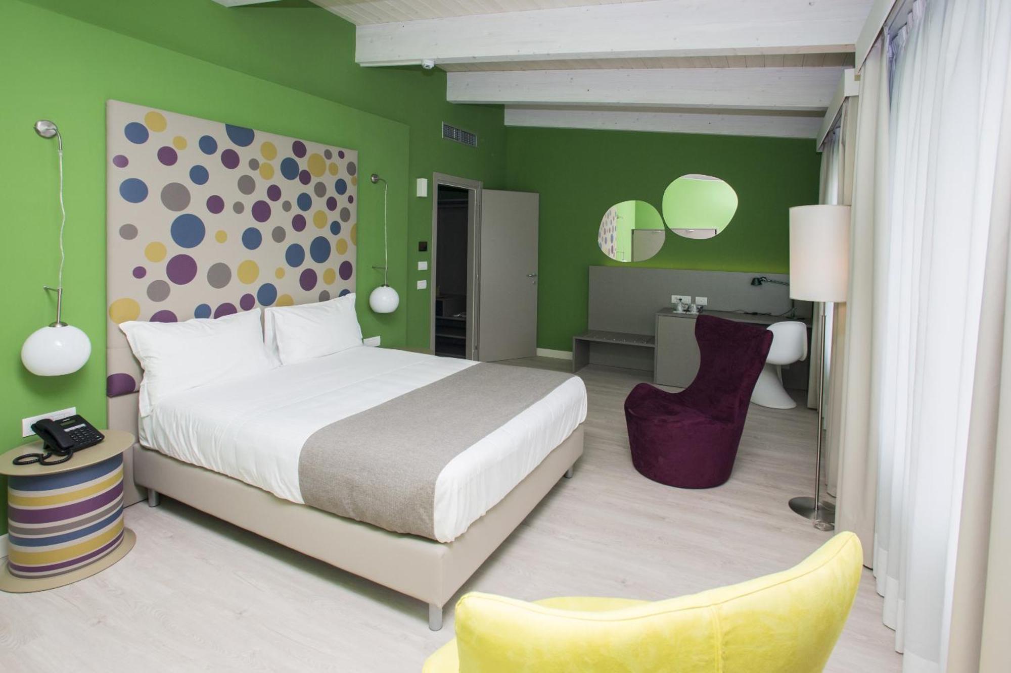 Diamante Mhotel 콜레뇨 객실 사진
